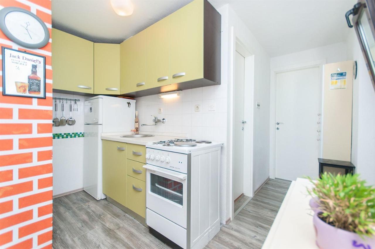 Apartments Zorica Tucepi Ngoại thất bức ảnh