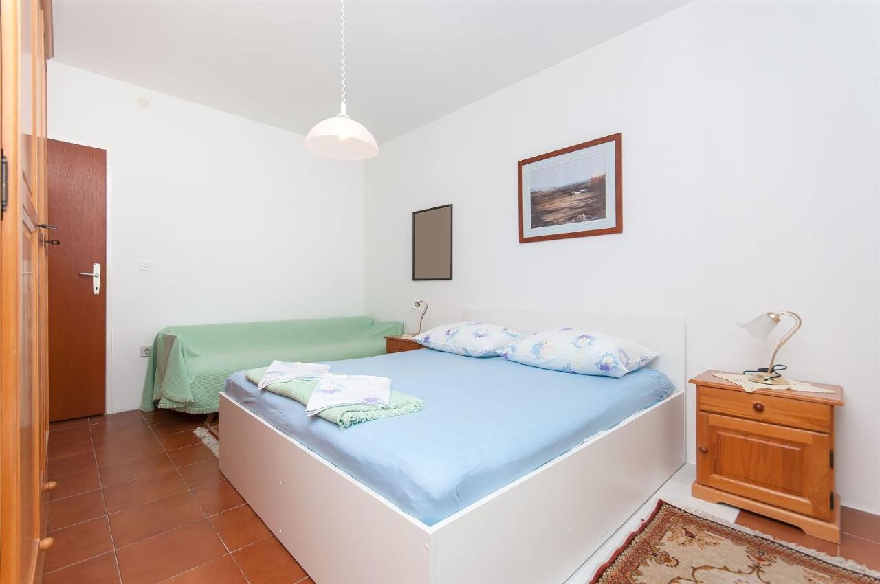 Apartments Zorica Tucepi Ngoại thất bức ảnh