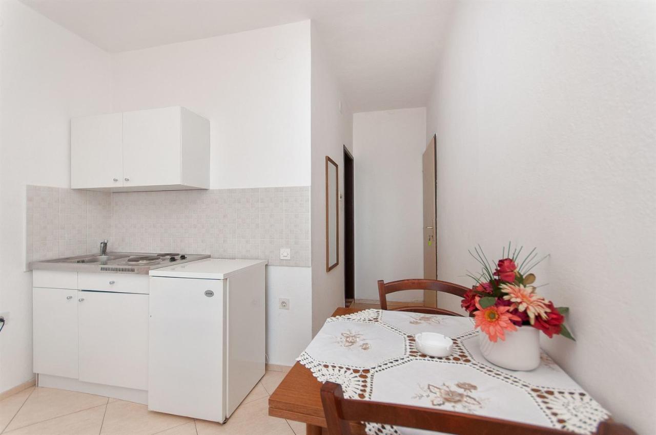 Apartments Zorica Tucepi Ngoại thất bức ảnh