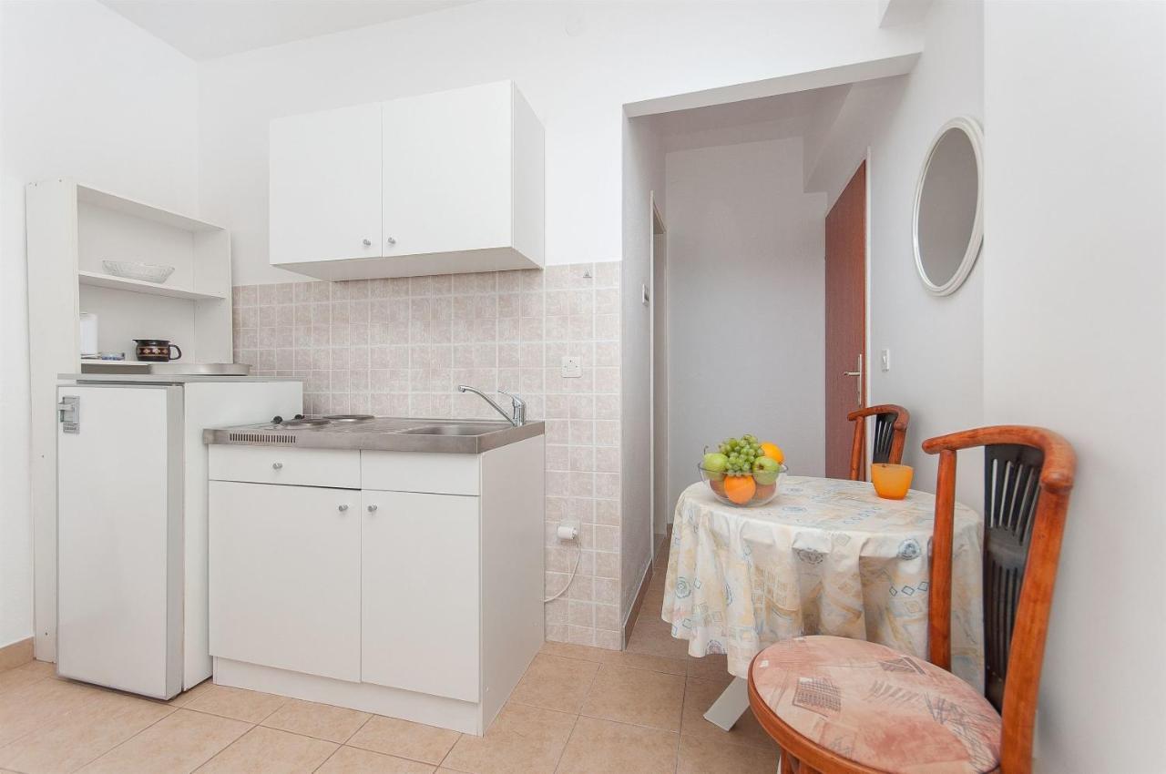 Apartments Zorica Tucepi Ngoại thất bức ảnh