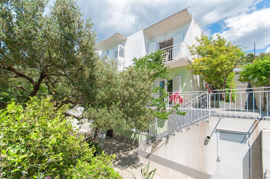 Apartments Zorica Tucepi Ngoại thất bức ảnh